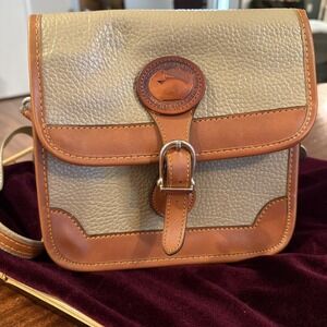 Vintage DOONEY & BOURKE Surrey two tone leather flap shoulder bag crossbody
